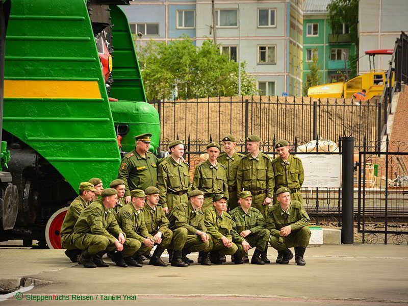 Steppenfuchs Reisen - Gruppenfoto in Novosibirsk