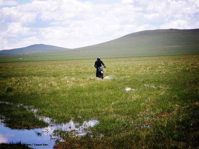Steppenfuchs Reisen - Motoradfahren in der Mongolei