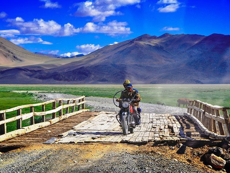 Steppenfuchs Reisen - Brücken in der Mongolei