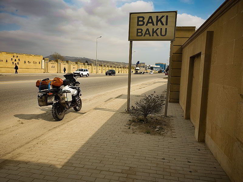 Steppenfuchs Reisen - Seidenstrasse Ankunft in Baki