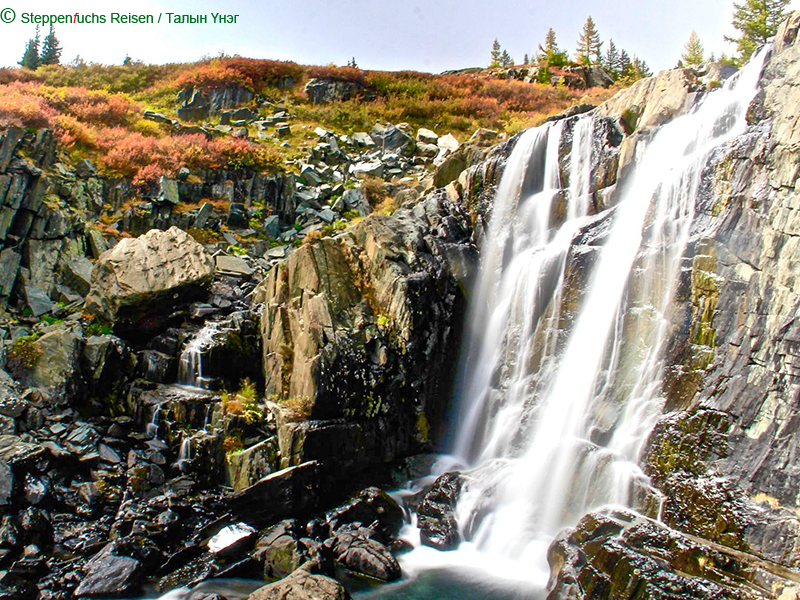 Steppenfuchs Reisen - Baga Turgen Wasserfall